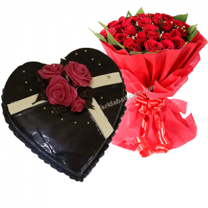 Heart Shape Chocolate Cake with roses