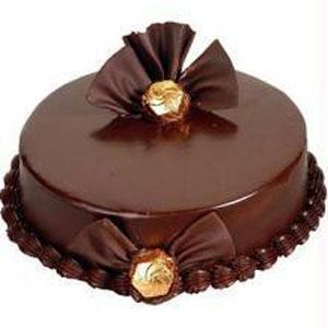Dark Chocolate cake with Ferraro Chocolate
